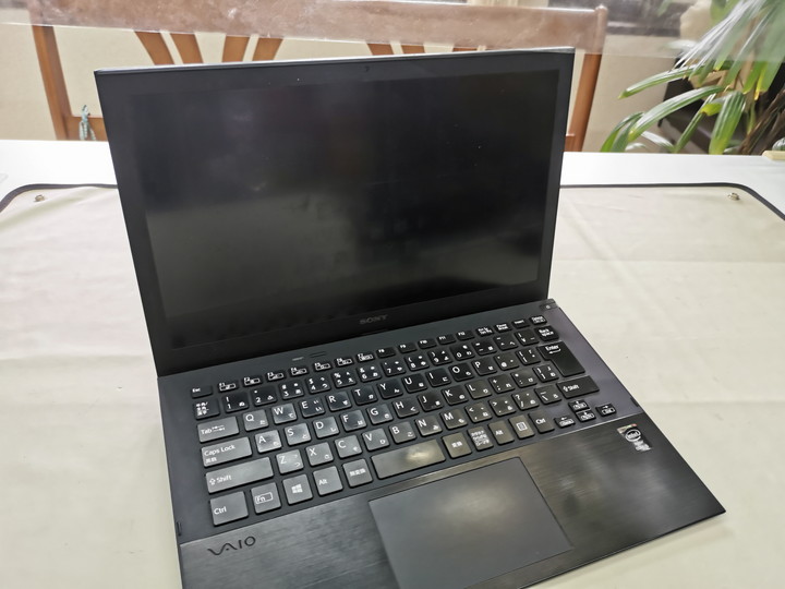 SONYのVAIO、SVP132A16N